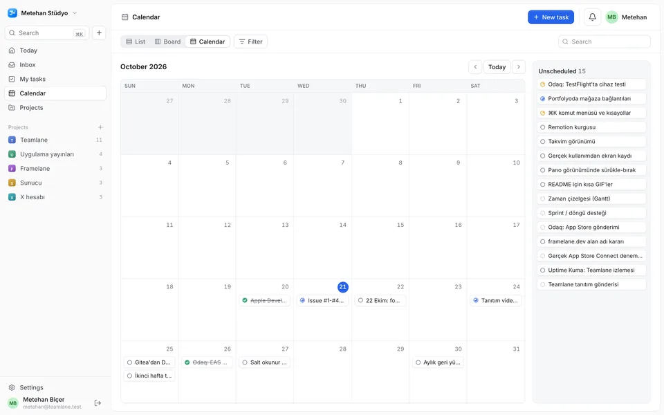Teamlane calendar view: month grid and the list of undated tasks